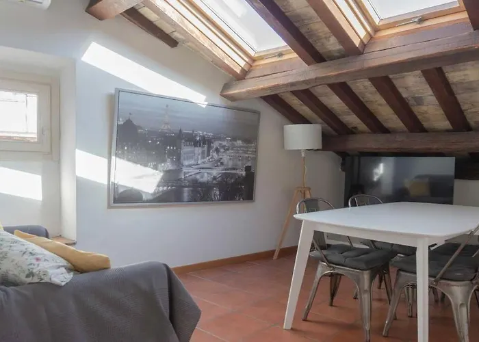 Domus Tempio Deluxe, Centro Apartamento